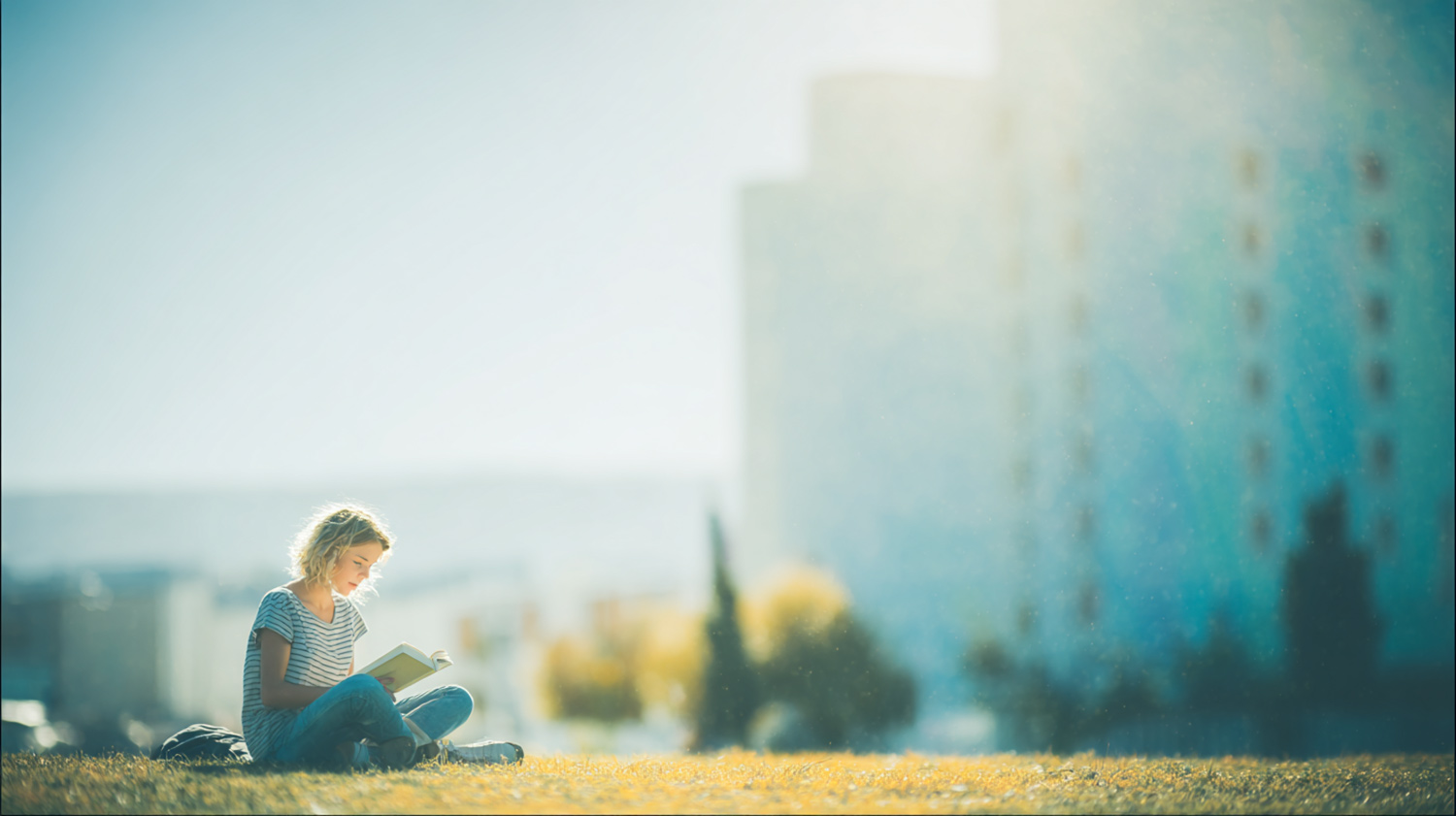 The Examined Life at Seventeen: Self-Knowledge, Authenticity, and the Art of the College Essay